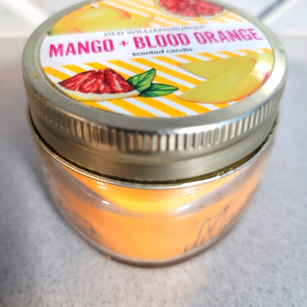 Mango & Blood Orange Candle With Lid Paraben Free NWT Old Williamsburgh